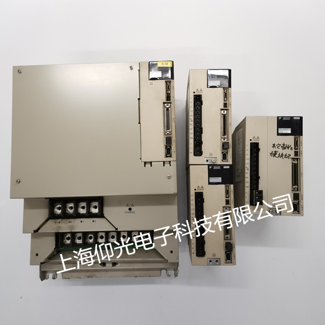 YASKAWA�����ŷ��(q��)�����S��,SGD7S-590A00A002�@ʾ��(b��o)��̖