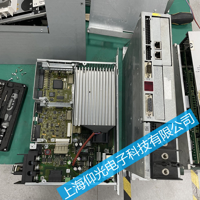 SEWِ���ŷ��(q��)��(d��ng)���S�� ��늈�(b��o)��F03�ӵع�������