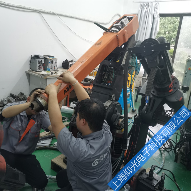  ���I(y��)�C���˵ľS�ޱ��B(y��ng)����Ҫ