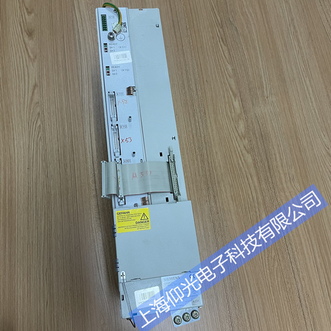 ���T��611�ŷ��(q��)�����S��2X50A�󾯹�������