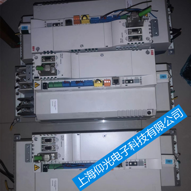 ���b�O��ABB�ŷ��(q��)�����S��MotiFlex e180���@ʾ1225�S��