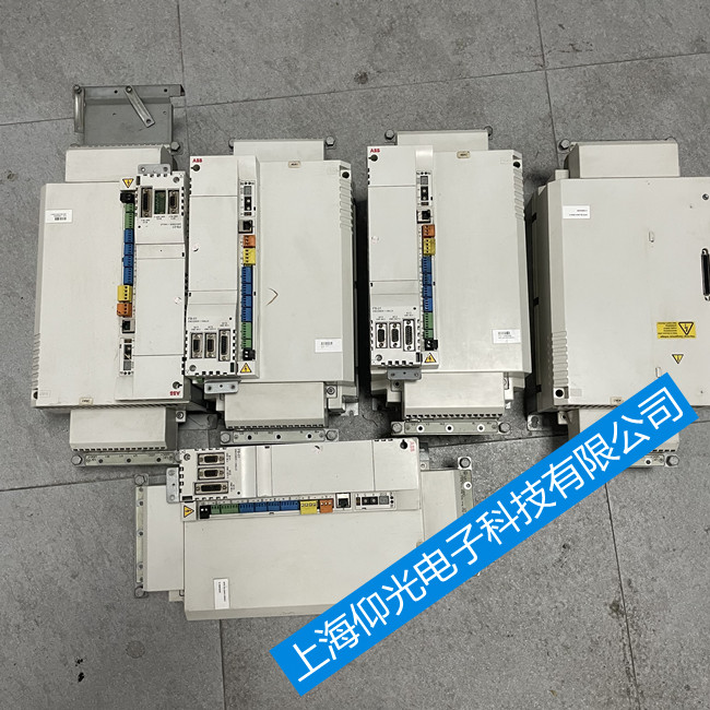 �ؑcABB�ŷ��(q��)����MotiFlex e180��1028�S��