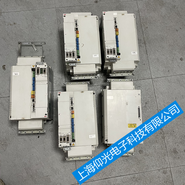 ABB/MotiFlex e180�ŷ��(q��)������(b��o)��E1011�S������