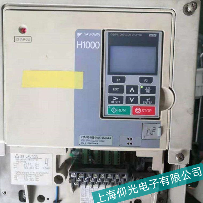 ����YASKAWA����PC5ϵ��׃�l���_(k��i)�C(j��)�o(w��)�@ʾ���ϾS��