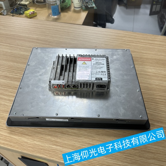 �F��AB�_���f���|����2711P-B6M3A�o���M�����ϵ�y(t��ng)������ϾS���c