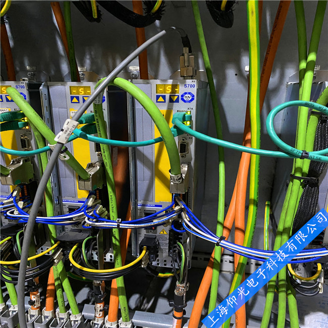 �Ơ�Ħ���������S��-Servostar600ϵ�Ј�(b��o)��F25�S��