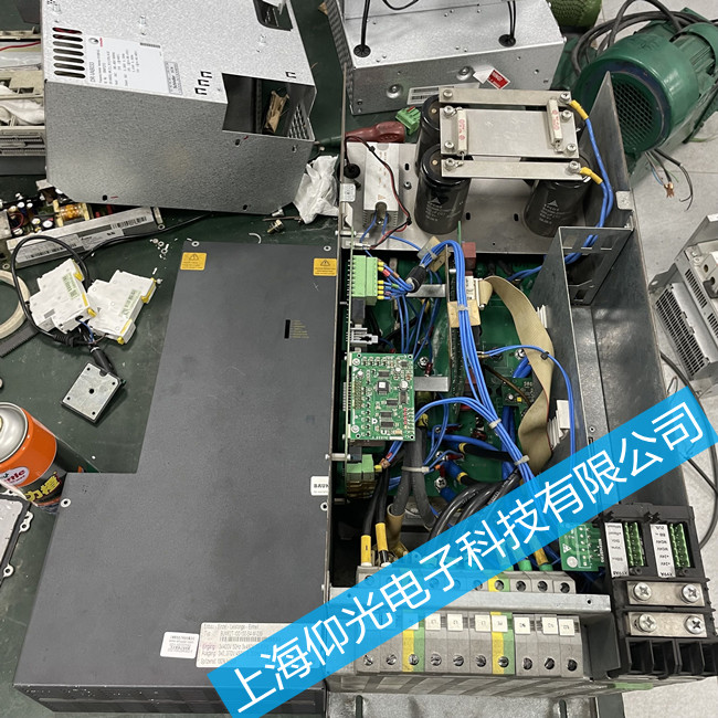 �����U�����ŷ��(q��)�����S��-BM442ϵ�Ј�18̖���ϾS��